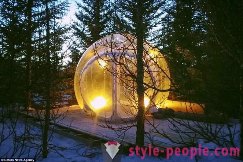 Viešbutis su oro burbuliukų Islandija