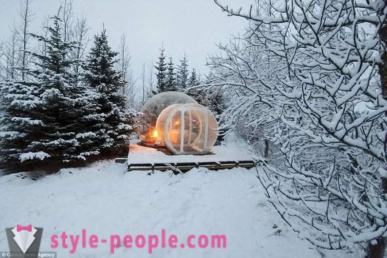 Viešbutis su oro burbuliukų Islandija