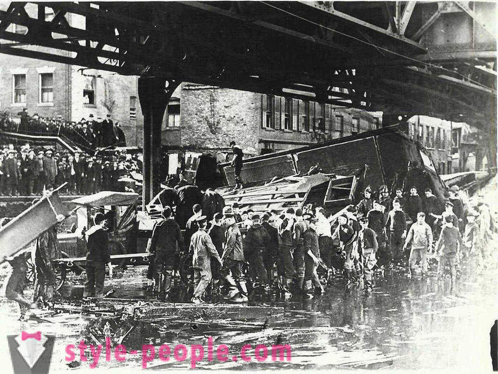 Istoriniai kadrai iš cukraus potvynio Bostone