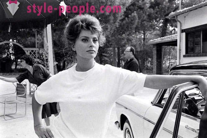 15 nuotraukos Sophia Loren, Neskelbtina