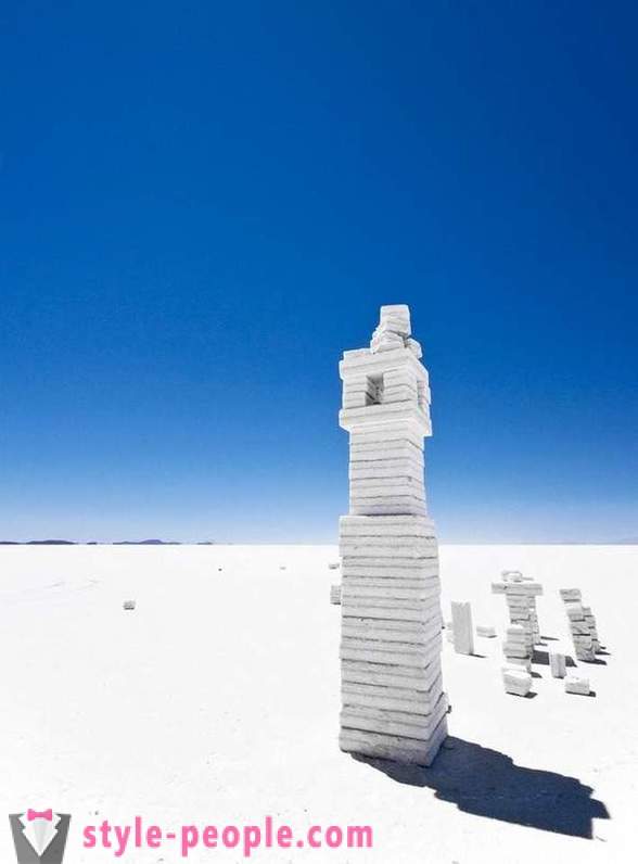 Kelionė per didžiausioje pasaulyje druskos dykumoje