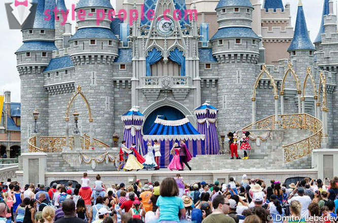 Kelionė į Walt Disney World Magic Kingdom
