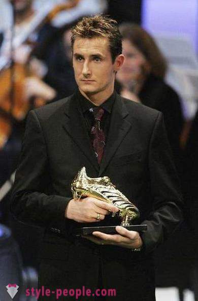 Miroslav Klose: biografija ir karjera futbolininkas
