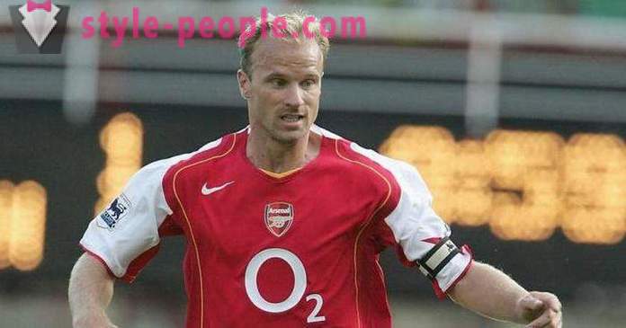 Dennis Bergkamp - olandų futbolo treneris. Biografija futbolininko karjerą