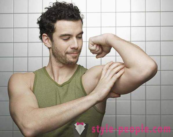 Kaip statyti namuose bicepsus? Kaip sukurti Biceps be svarmenimis - pratimai